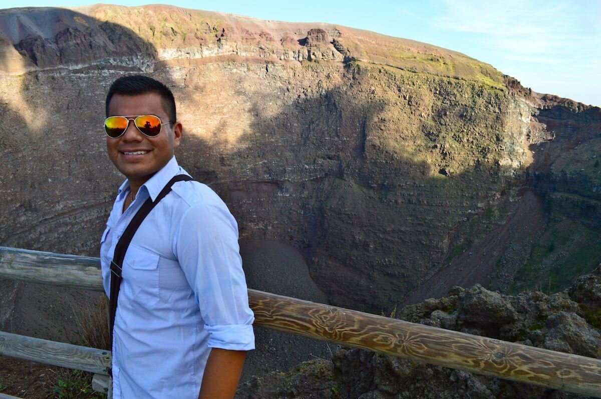 The Man of Wonders at Mt. Vesuvius