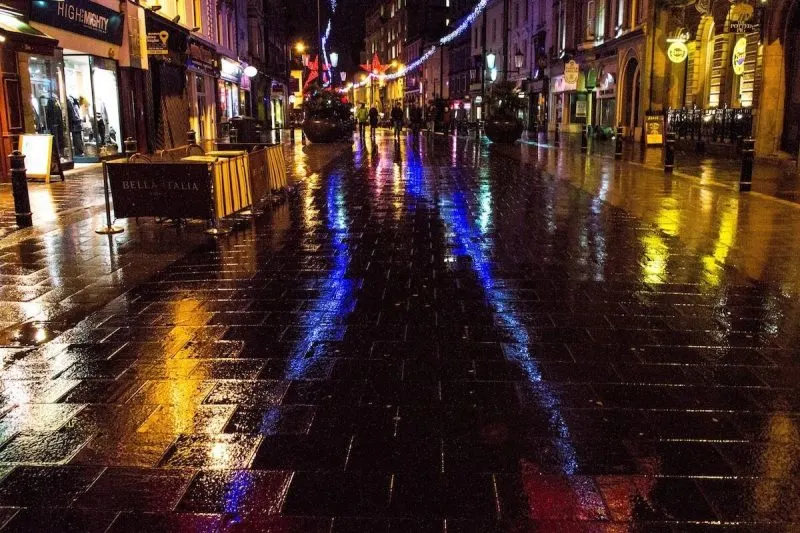 Nightime in Cardiff
