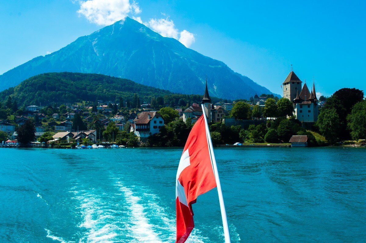 paragliding in Interlaken