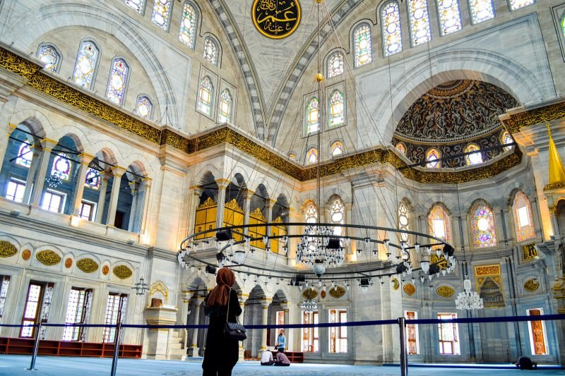 Inside the Mosques of Istanbul