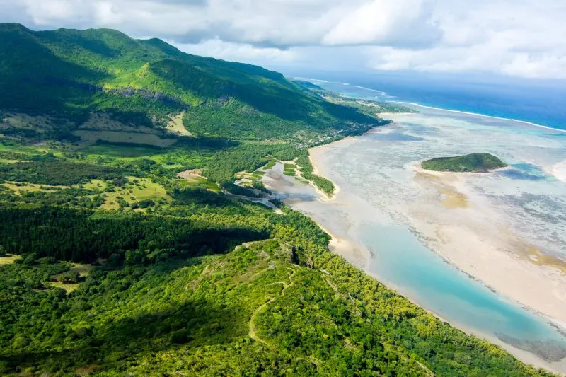 How to Hike Le Morne Brabant in Mauritius