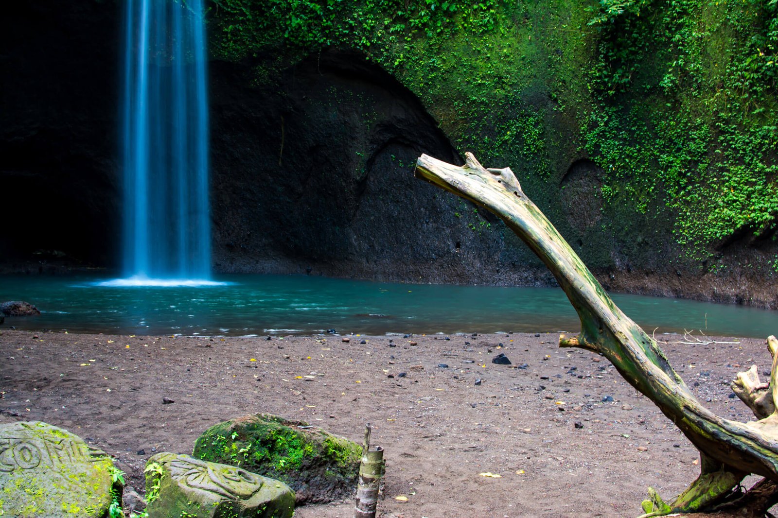 Is Bali worth visiting? Is Bali overrated?
