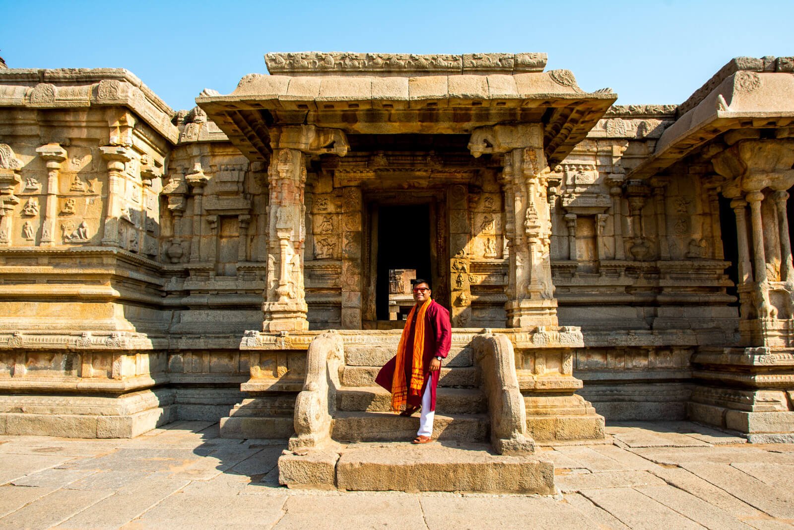 places near to visit hampi