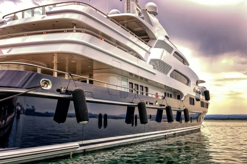 All You Need to Know to Book a Luxury Yacht