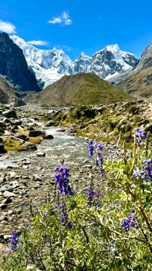 Huayhuash Circuit, Day 5 - starting hike to Huayllapa